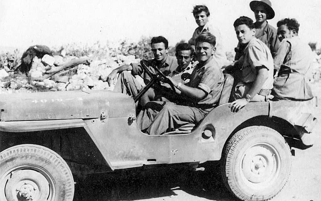 אנשי פלמ"ח במלחמת העצמאות, מתוך אוסף עצמון (צילום: ביתמונה) אנשי פלמ"ח במלחמת העצמאות, מתוך אוסף עצמון (צילום: ביתמונה)
