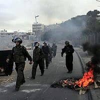 מהומות בשכונת עיסאוויה בירושלים (צילום: שמעון קנדל פלאש 90)