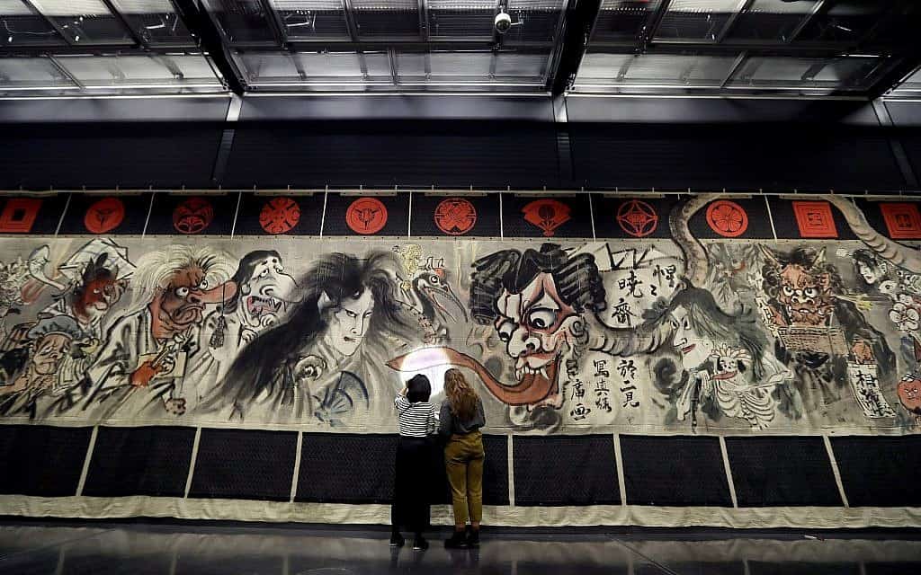 תערוכת המאנגה היפנית במוזיאון הבריטי (צילום: AP Photo/Kirsty Wigglesworth)