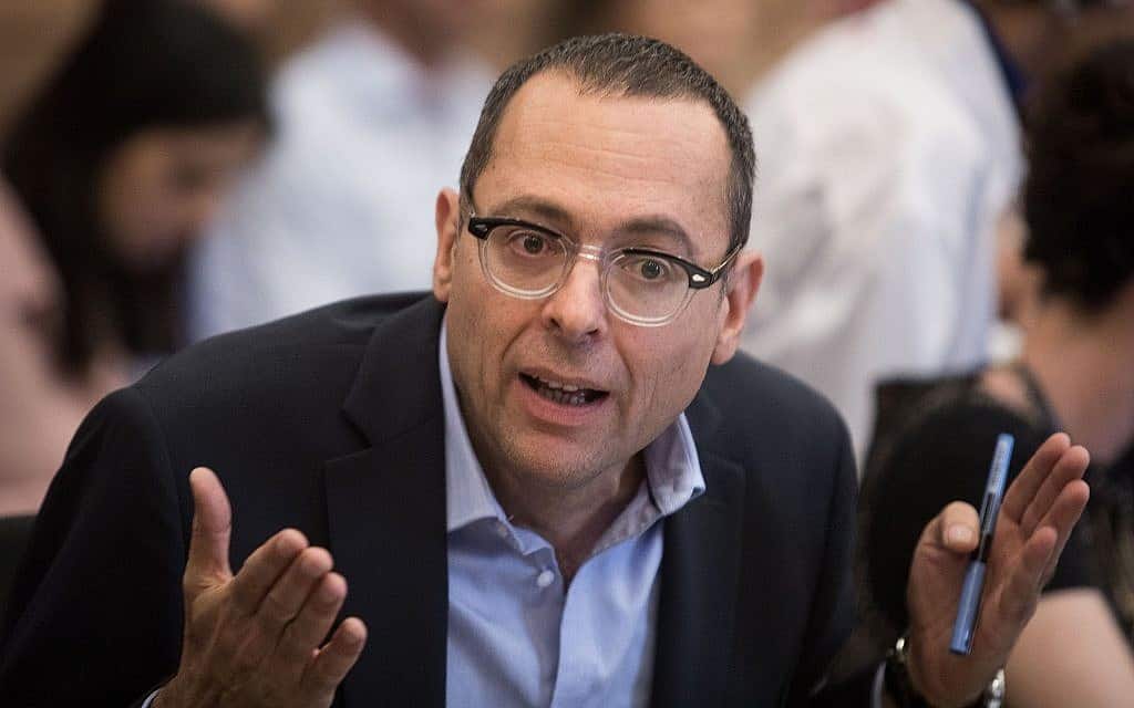 צבי האוזר (צילום: Hadas Parush/Flash90) צבי האוזר (צילום: Hadas Parush/Flash90)