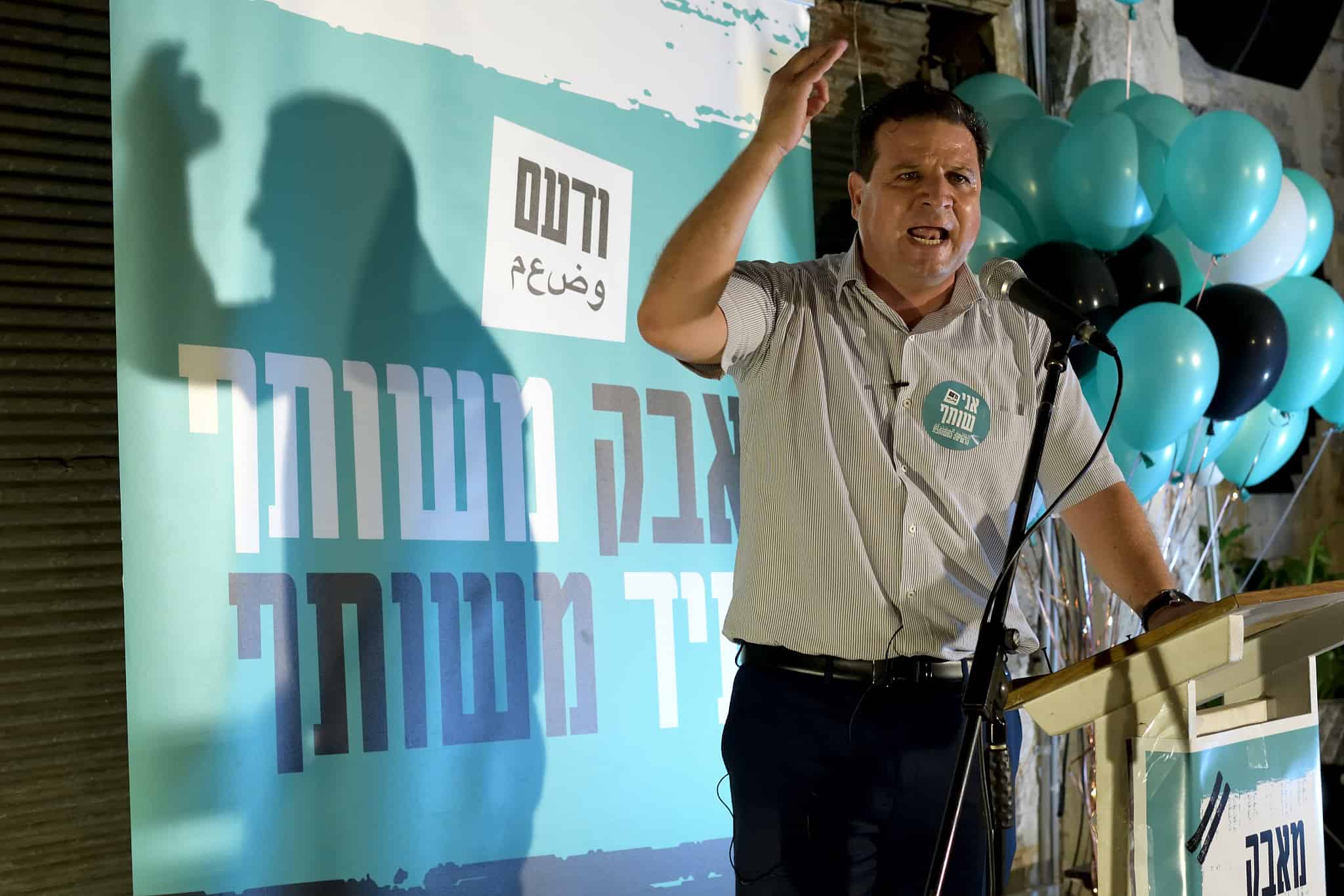 איימן עודה בארוע השקת קמפיין הרשימה המשותפת בתל אביב, ב-20 באוגוסט 2019 (צילום: גילי יערי/פלאש90)