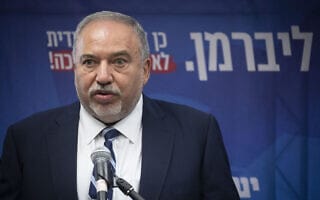 אביגדור ליברמן בישיבת סיעת ישראל ביתנו בכנסת, ב-28 באוקטובר 2019 (צילום: הדס פרוש/פלאש90) אביגדור ליברמן בישיבת סיעת ישראל ביתנו בכנסת, ב-28 באוקטובר 2019 (צילום: הדס פרוש/פלאש90)