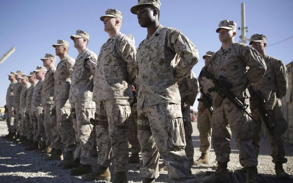 חיילים אמריקאים באפגניסטן (צילום: Massoud Hossaini, AP)