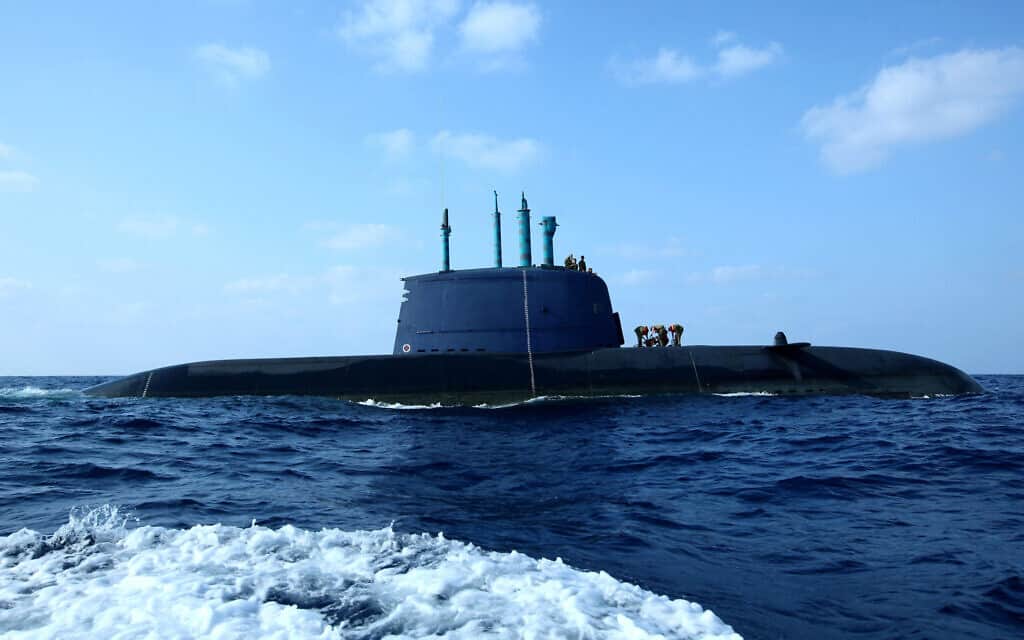 צוללת חיל הים דולפין, ארכיון, 2009 (צילום: משה שי, פלאש 90)
