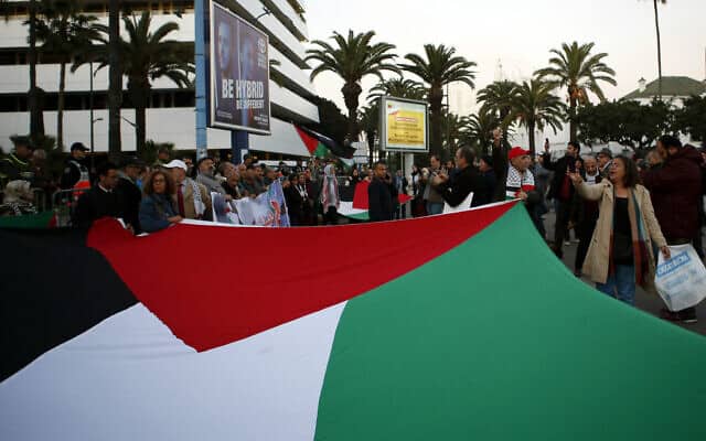 הפגנה נגד תכנית המאה במרוקו, ינואר 2020 (צילום: AP Photo/Abdeljalil Bounhar)