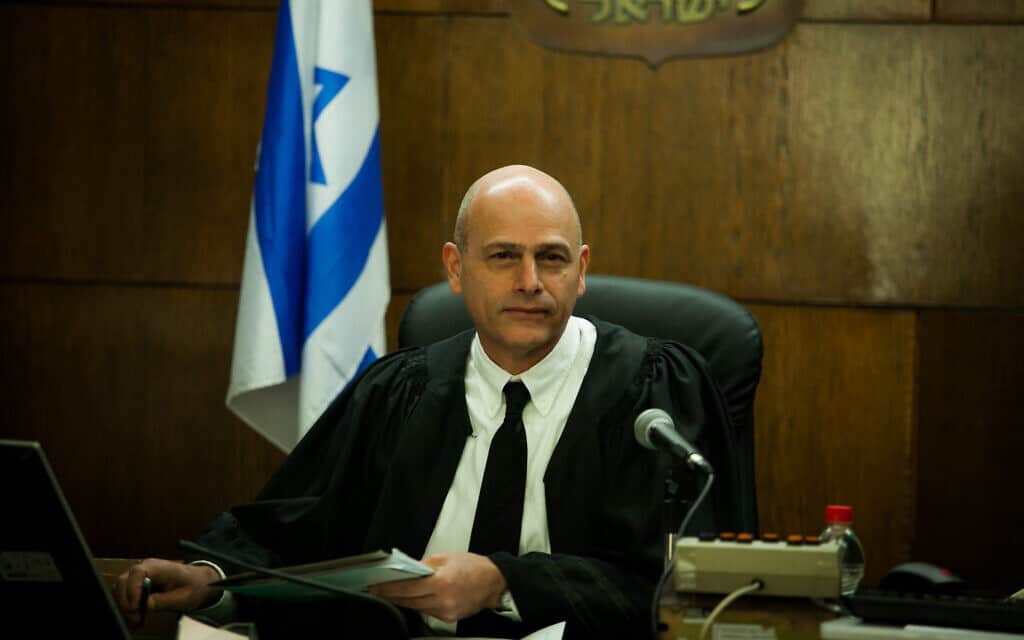 השופט איתן אורנשטיין ב-2013 (צילום: Eric Sultan/POOL)