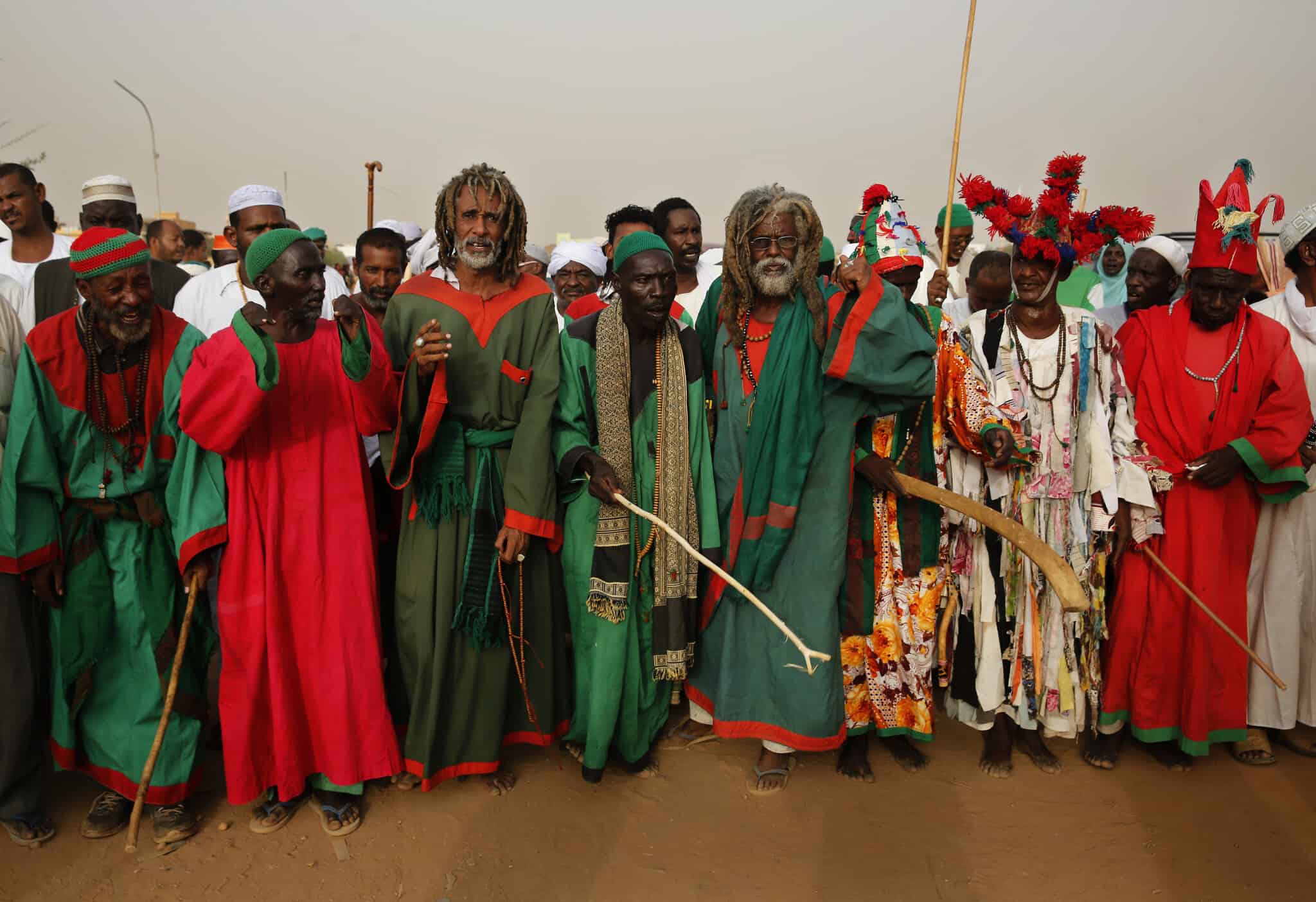 טקס דתי של שבט בסודאן, ארכיון, 2019 (צילום: AP Photo/Hussein Malla)
