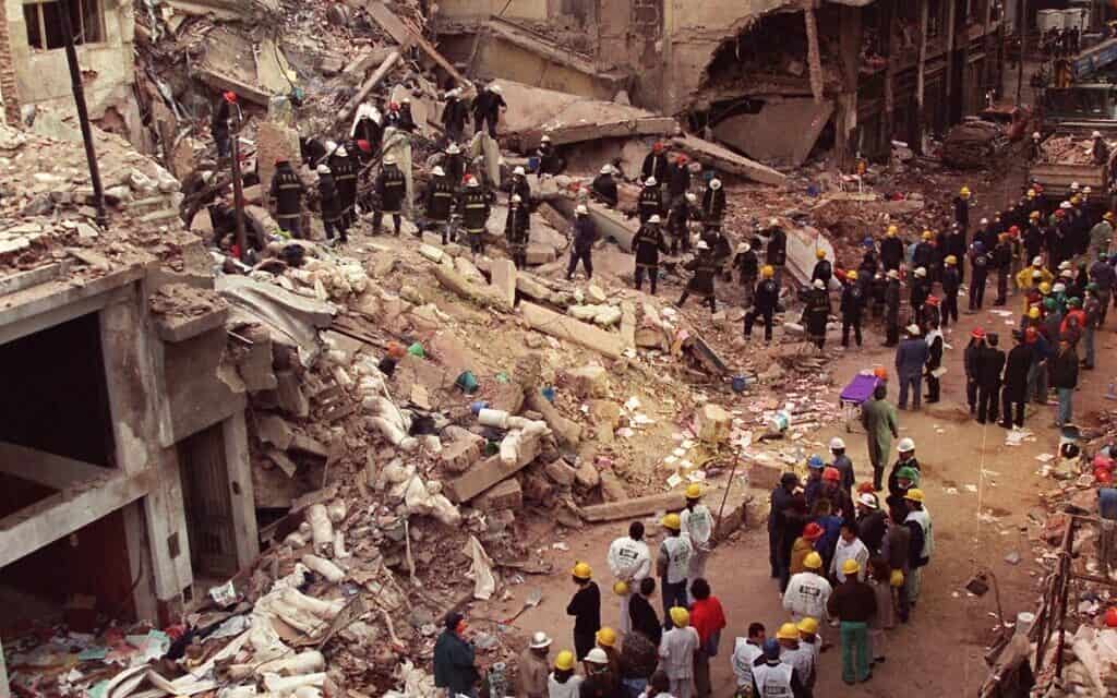 הפיגוע בארגנטינה, 1994 (צילום: AP Photo/Alejandro Pagni, File)