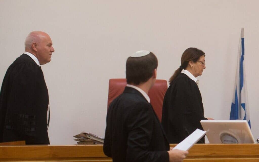 שופטי בית המשפט העליות אסתר חיות ועוזי פוגלמן (צילום: Yonatan Sindel/Flash90)