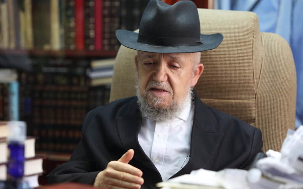 מאיר מאזוז (צילום: פלאש 90) מאיר מאזוז (צילום: פלאש 90)