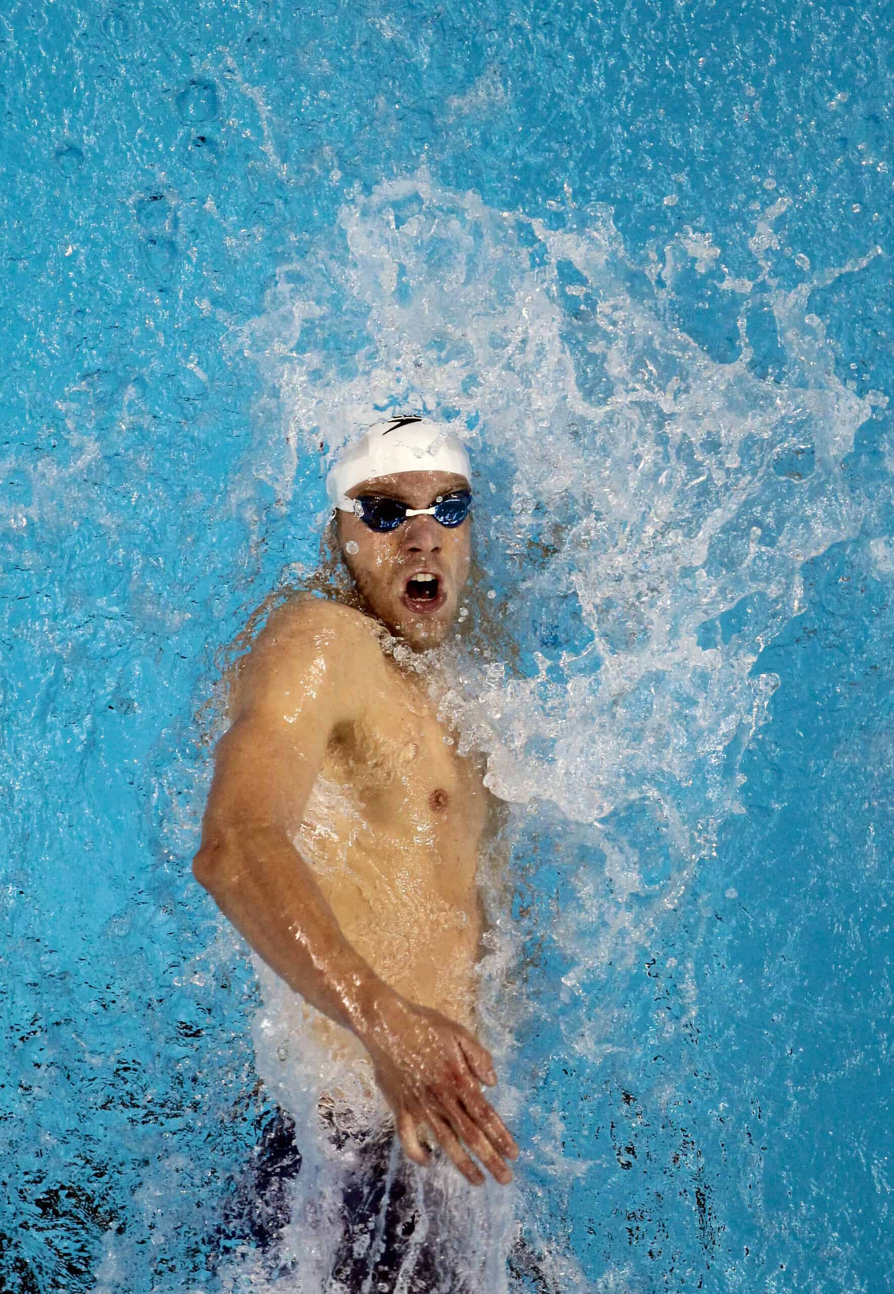 גל נבו באליפות העולם בשחייה, 2011 (צילום: AP Photo/Gero Breloer)