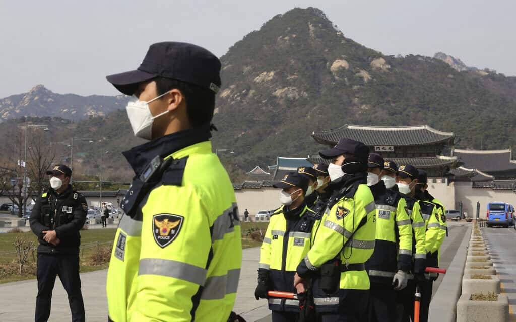משבר הקורונה בקוריאה הדרומית (צילום: AP Photo/Ahn Young-joon)