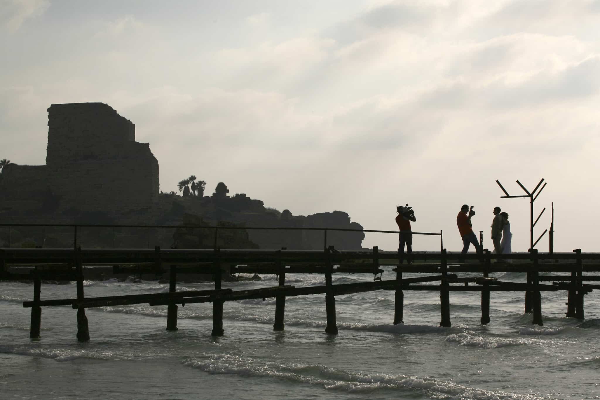 חוף המבצר בעתלית (צילום: Doron Horowitz/Flash90)