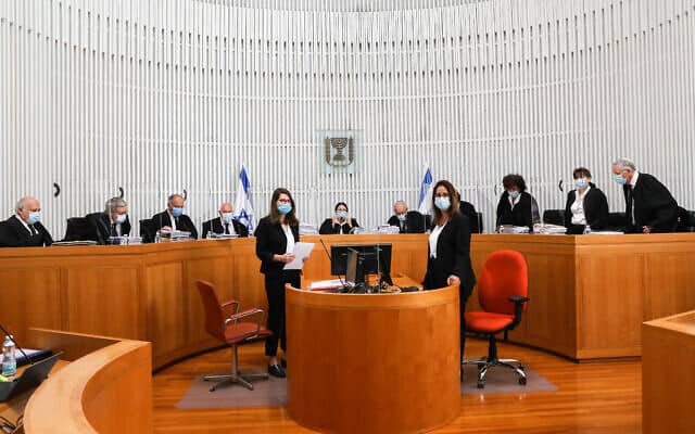 שופטי בית המשפט העליון. 3 במאי 2020 (צילום: Yossi Zamir/POOL)