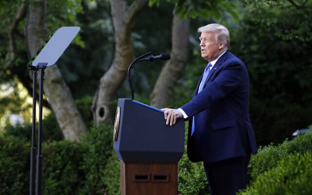 טראמפ נושא דברים בגן הוורדים שבבית הלבן, 1 ביוני 2020 (צילום: Patrick Semansky, AP)