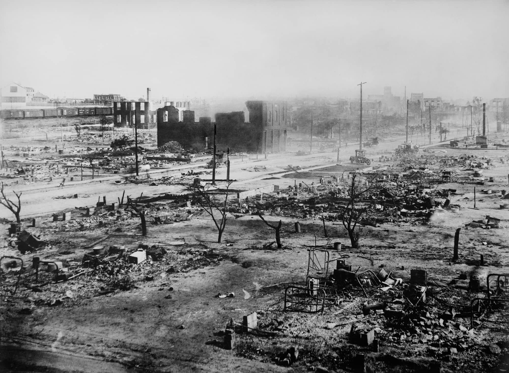 ההריסות בעקבות הטבח בטלסה ב-1921 (צילום: רשות הציבור)