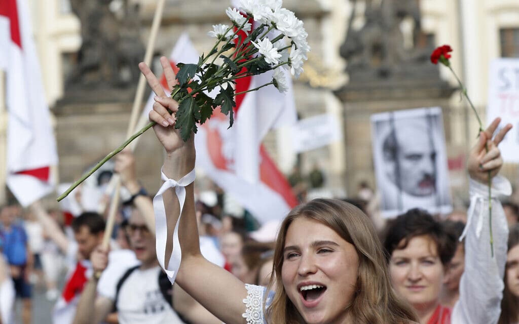 הפגנות בבלארוס נגד לוקשנקו, אוגוסט 2020 (צילום: AP Photo/Petr David Josek)