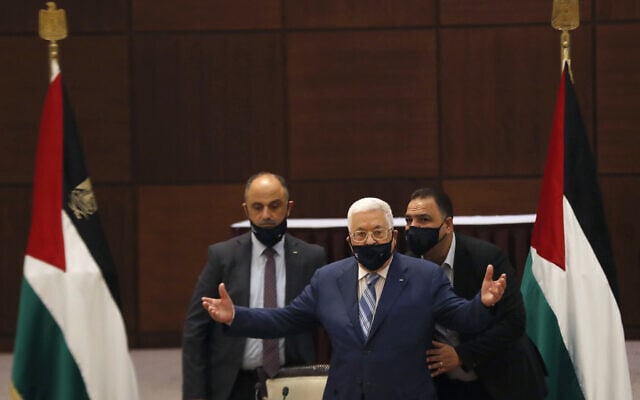 מחמוד עבאס בדיון על ההסכם עם האמירויות, אוגוסט 2020 (צילום: Mohamad Torokman/Pool Photo via AP)