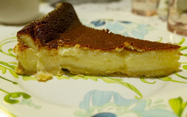עוגת גבינה של אמא של אריאל קרס (צילום: אפרת קוטנר)