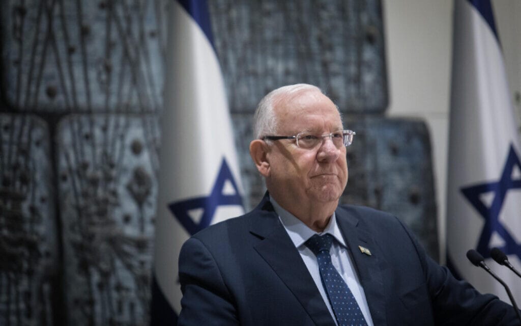 נשיא המדינה, ראובן (רובי) ריבלין, בבית הנשיא, 17 באפריל 2019 (צילום: הדס פרוש, פלאש 90) נשיא המדינה, ראובן (רובי) ריבלין, בבית הנשיא, 17 באפריל 2019 (צילום: הדס פרוש, פלאש 90)