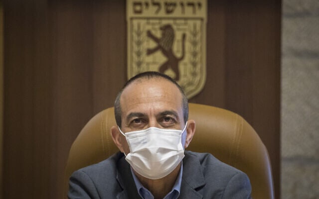 ממונה הקורונה רוני גמזו בפגישה עם ראש עיריית ירושלים (צילום: Fitoussi/Flash90)