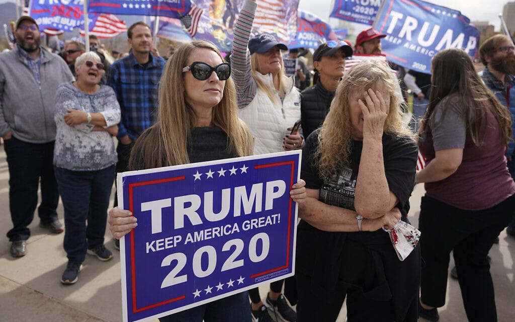 תומכי טראמפ המאוכזבים בסולט לייק סיטי, יוטה, אחרי היוודע תוצאות הבחירות. 7 בנובמבר 2020 (צילום: AP Photo/Rick Bowmer)