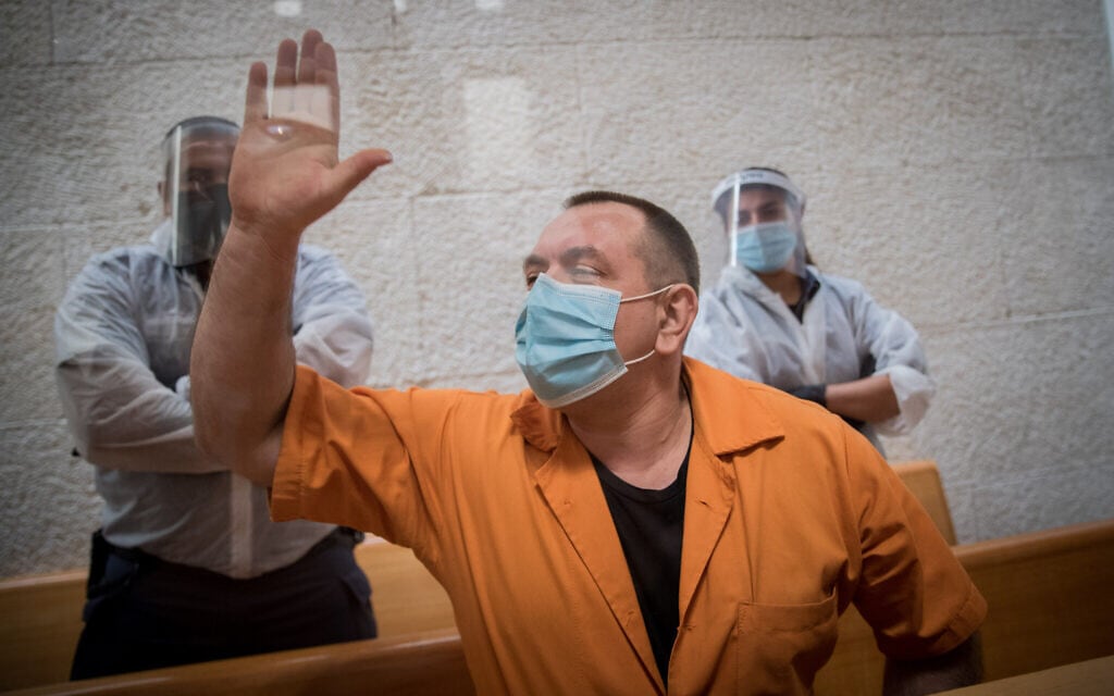 רומן זדורוב בדיון בבקשתו למשפט חוזר, בבית המשפט העליון בירושלים, 10 בנובמבר 2020 (צילום: יונתן סינדל / פלאש 90)