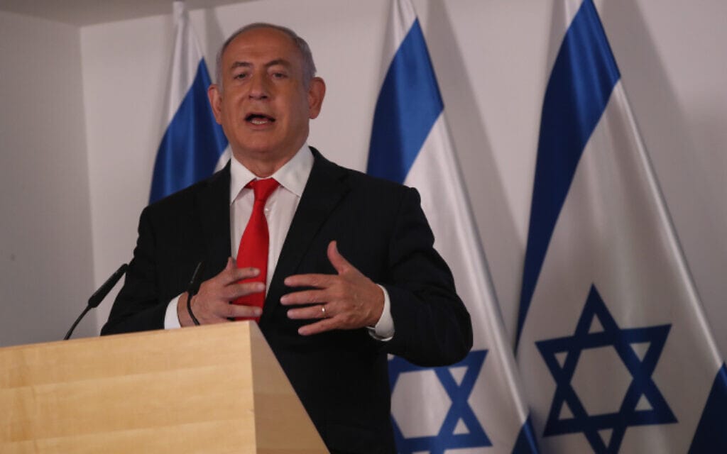 ראש הממשלה בנימין נתניהו במסיבת עיתונאים בשרד הבריאות בירושלים, 9 בדצמבר 2020 (צילום: יונתן זינדל, פלאש 90)