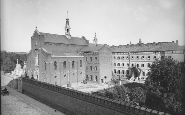 מנזר האחיות פליסיאן בחרוב סמולנסק 6, קראקוב. את התמונה צילם נתן קריגר, ב-1890 בקירוב (באדיבות המוזיאון ההיסטורי של העיר קראקוב)