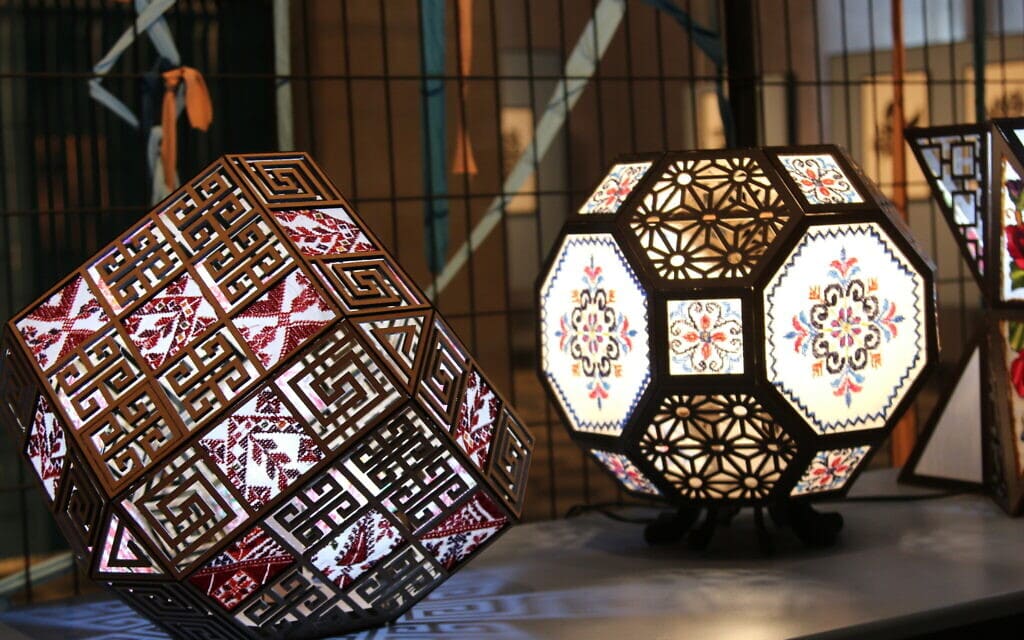 תערוכה במוזיאון האסלאם ועמי המזרח בבאר שבע (צילום: שמואל בר-עם)