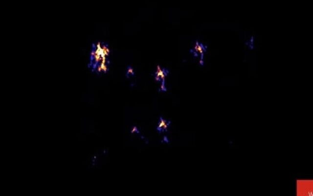 כוכבים בקרבת החור השחור של גלקסיית שביל החלב. צילום מסך מיוטיוב