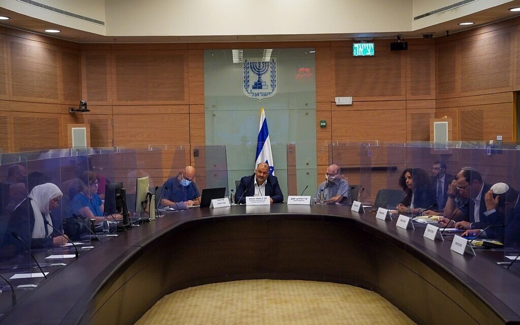דיון בנושא גל המעצרים, בוועדה המיוחדת לחברה הערבית בראשות ח"כ מנסור עבאס. 27 במאי 2021 (צילום: נועם מושקוביץ, דוברות הכנסת) דיון בנושא גל המעצרים, בוועדה המיוחדת לחברה הערבית בראשות ח"כ מנסור עבאס. 27 במאי 2021 (צילום: נועם מושקוביץ, דוברות הכנסת)