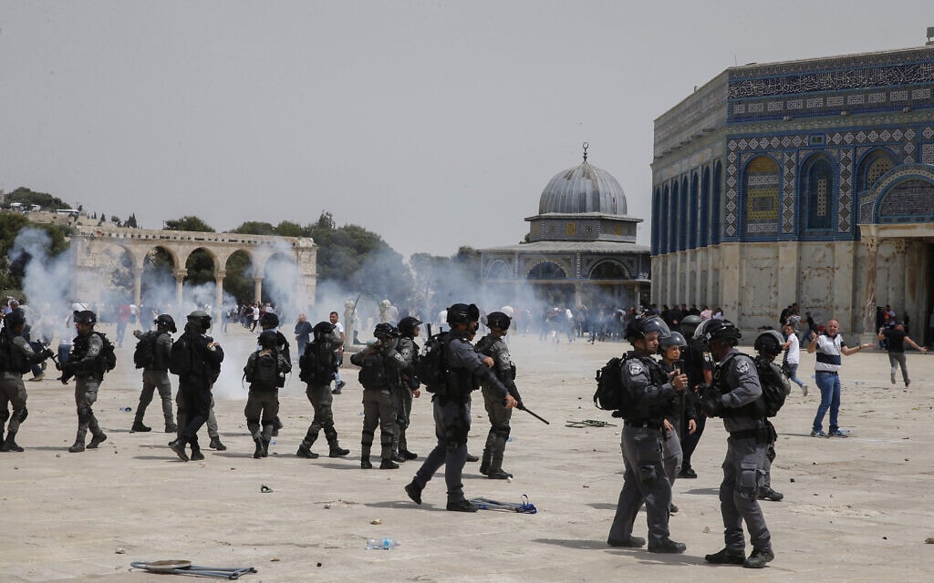 מהומות בהר הבית, 21.5.2021 (צילום: ג'מאל עוואד, פלאש 90)