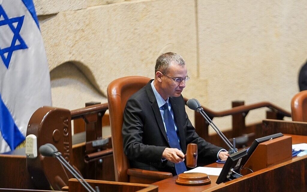 יריב לוין בפעם האחרונה שהיה יושב ראש הכנסת, יוני 2021 (צילום: נועם מושקוביץ, דוברות הכנסת)