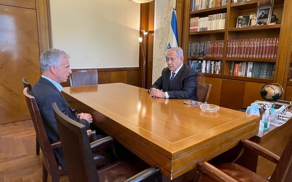 ראש הממשלה בנימין נתניהו בפגישת עבודה ראשונה עם ראש המוסד הנכנס דדי ברנע בלשכת ראש בממשלה בירושלים. 03.06.2021 תמונה ללא קרדיט (צילום: דוברות רה"מ) ראש הממשלה בנימין נתניהו בפגישת עבודה ראשונה עם ראש המוסד הנכנס דדי ברנע בלשכת ראש בממשלה בירושלים. 03.06.2021 תמונה ללא קרדיט (צילום: דוברות רה"מ)