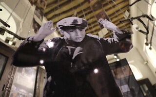 מוזאון השואה בדובאי (צילום: AP Photo/Kamran Jebreili) מוזאון השואה בדובאי (צילום: AP Photo/Kamran Jebreili)