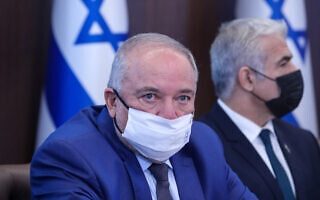 שר האוצר אביגדור ליברמן בישיבת הממשלה, 11 ביולי 2021 (צילום: Marc Israel Sellem/POOL) שר האוצר אביגדור ליברמן בישיבת הממשלה, 11 ביולי 2021 (צילום: Marc Israel Sellem/POOL)