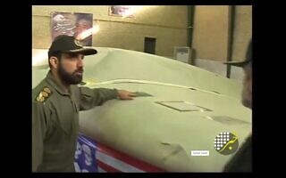 מפקד מערך הכטב"מים של משמרות המהפכה של איראן, סעיד אראג'אני (Saeed Ara Jani), שפיקד על תקיפת ה- Mercer street במפרץ עומאן. צילום מסך מתיעוד משנת 2011 כפי שמצאו ב @Israel_Alma_org מפקד מערך הכטב"מים של משמרות המהפכה של איראן, סעיד אראג'אני (Saeed Ara Jani), שפיקד על תקיפת ה- Mercer street במפרץ עומאן. צילום מסך מתיעוד משנת 2011 כפי שמצאו ב @Israel_Alma_org