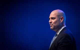 אמיר אוחנה (צילום: אוליבייה פיטוסי/פלאש90) אמיר אוחנה (צילום: אוליבייה פיטוסי/פלאש90)