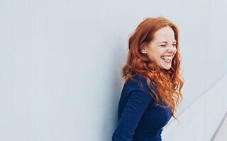 צחוק, אילוסטרציה (צילום: stockfour /iStock) צחוק, אילוסטרציה (צילום: stockfour /iStock)