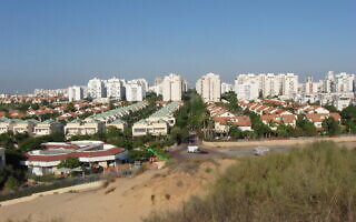 שכונת נאות שקמה בראשון לציון (צילום: ויקיפדיה) שכונת נאות שקמה בראשון לציון (צילום: ויקיפדיה)
