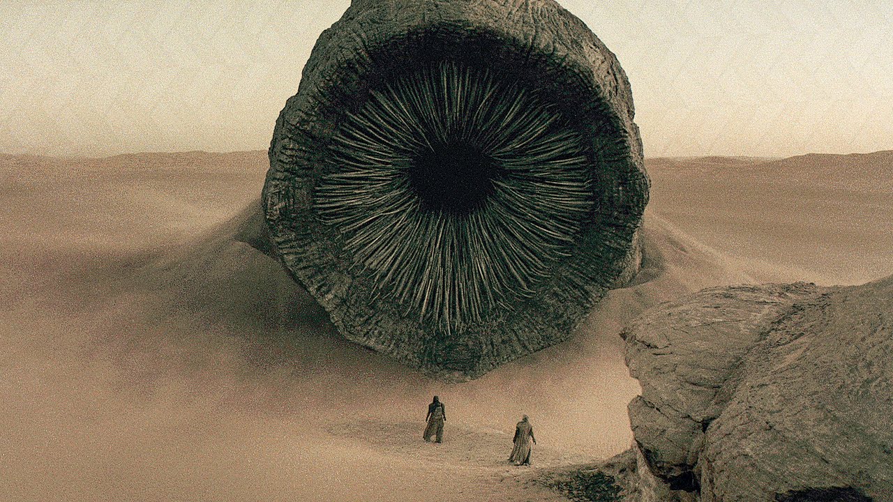 תולעת חול ענקית בסרט "חולית" 2021 (צילום: Warner Bros. Pictures)