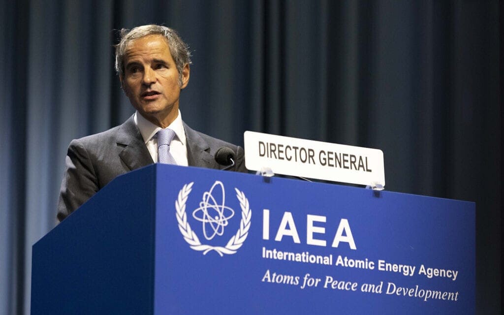 ראש הסוכנות לאנרגיה אטומית של האו&quot;ם, רפאל גרוסי (צילום: AP Photo/Lisa Leutner)