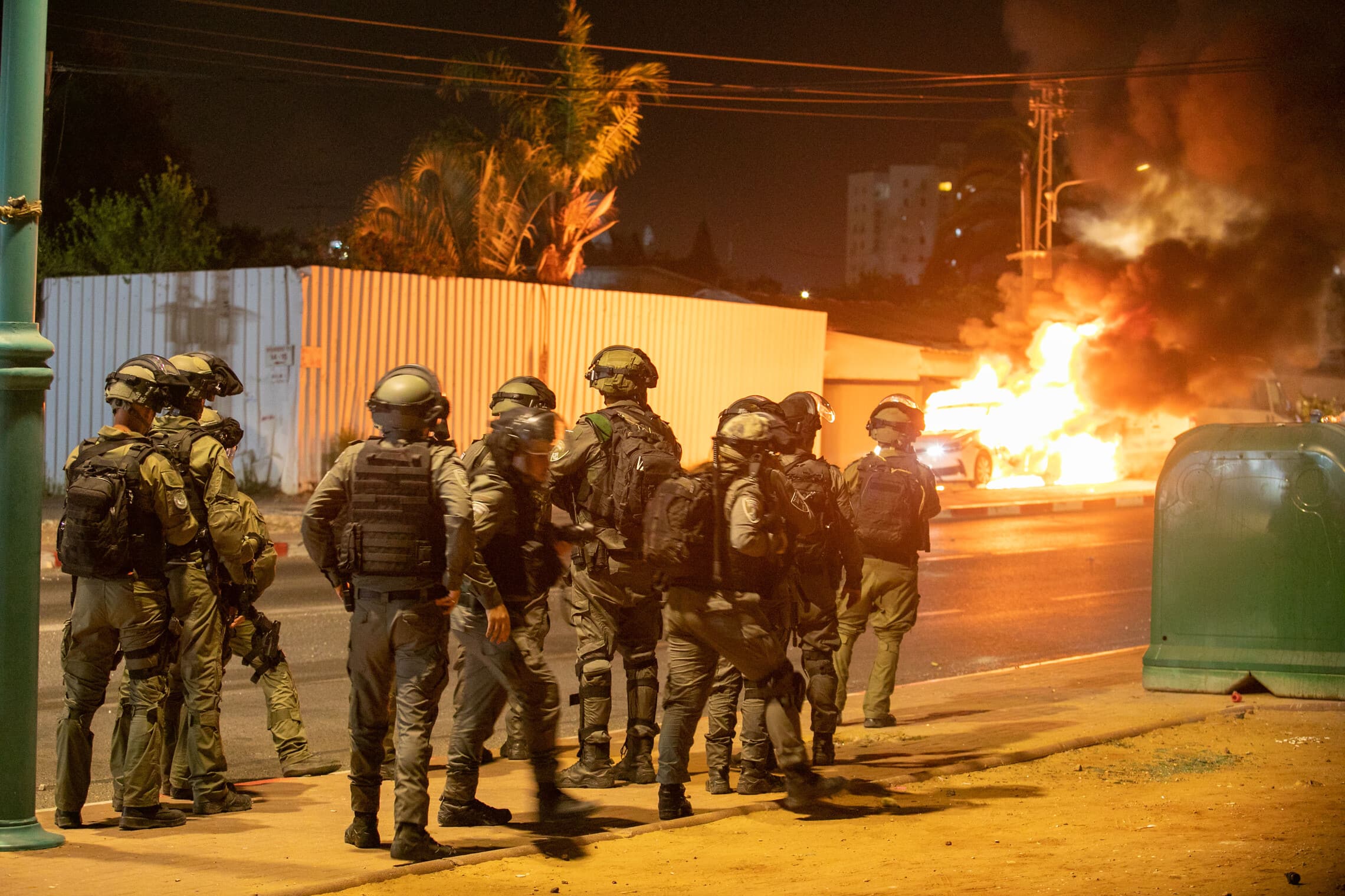 כוחות משטרה בלוד, 12 במאי 2021 (צילום: Yossi Aloni/Flash90)