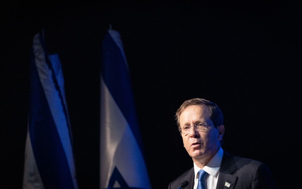 נשיא המדינה יצחק הרצוג בכנס ירושלים של קבוצת "בשבע", 1 באוגוסט 2021 (צילום: יונתן זינדל, פלאש 90)