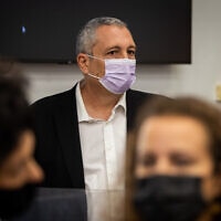 ניר חפץ בבית המשפט המחוזי בירושלים, 22 בנובמבר 2021 (צילום: אורן בן חקון/פול)