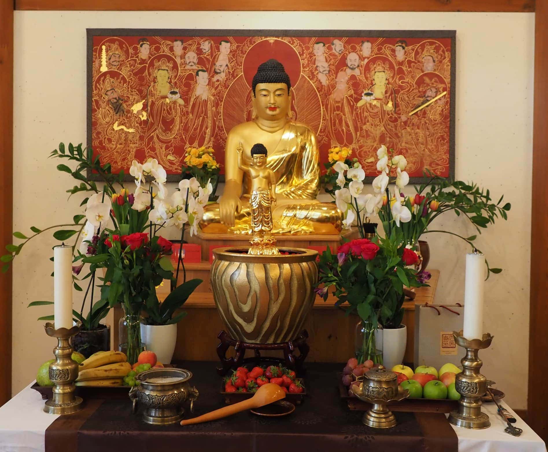פסל של בודהה במנזר (צילום: Won Kwang Sa)