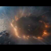 אסטרואיד בדרך לכדור הארץ בסרט "אל תסתכלו למעלה", צילום מסך מהטריילר
