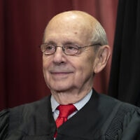 שופט בית המשפט העליון של ארצות הברית סטיבן ברייר, 30 בנובמבר 2018 (צילום: AP Photo/J. Scott Applewhite, File)