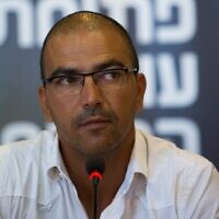 חיים רביבו במסיבת עיתונאים בירושלים, 31 ביולי 2013 (צילום: יונתן זינדל, פלאש 90)